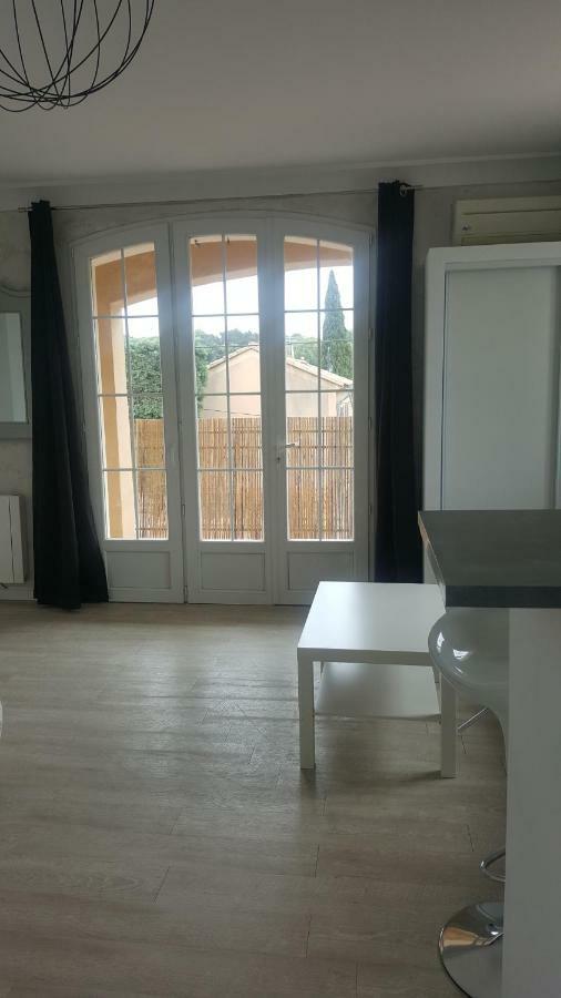 Le Clos De Carinette ชาโตเนิฟ-ดู-ปาป ภายนอก รูปภาพ